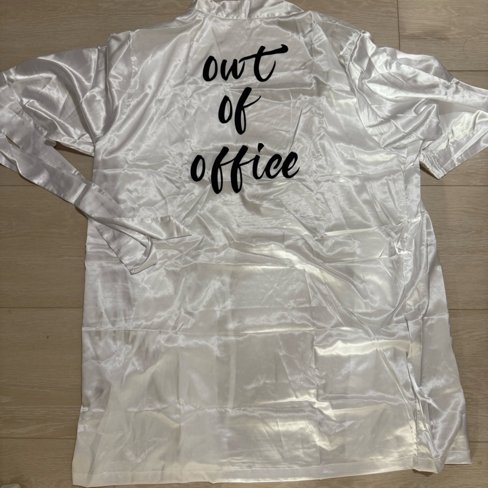✨ Out Of Office White Robe